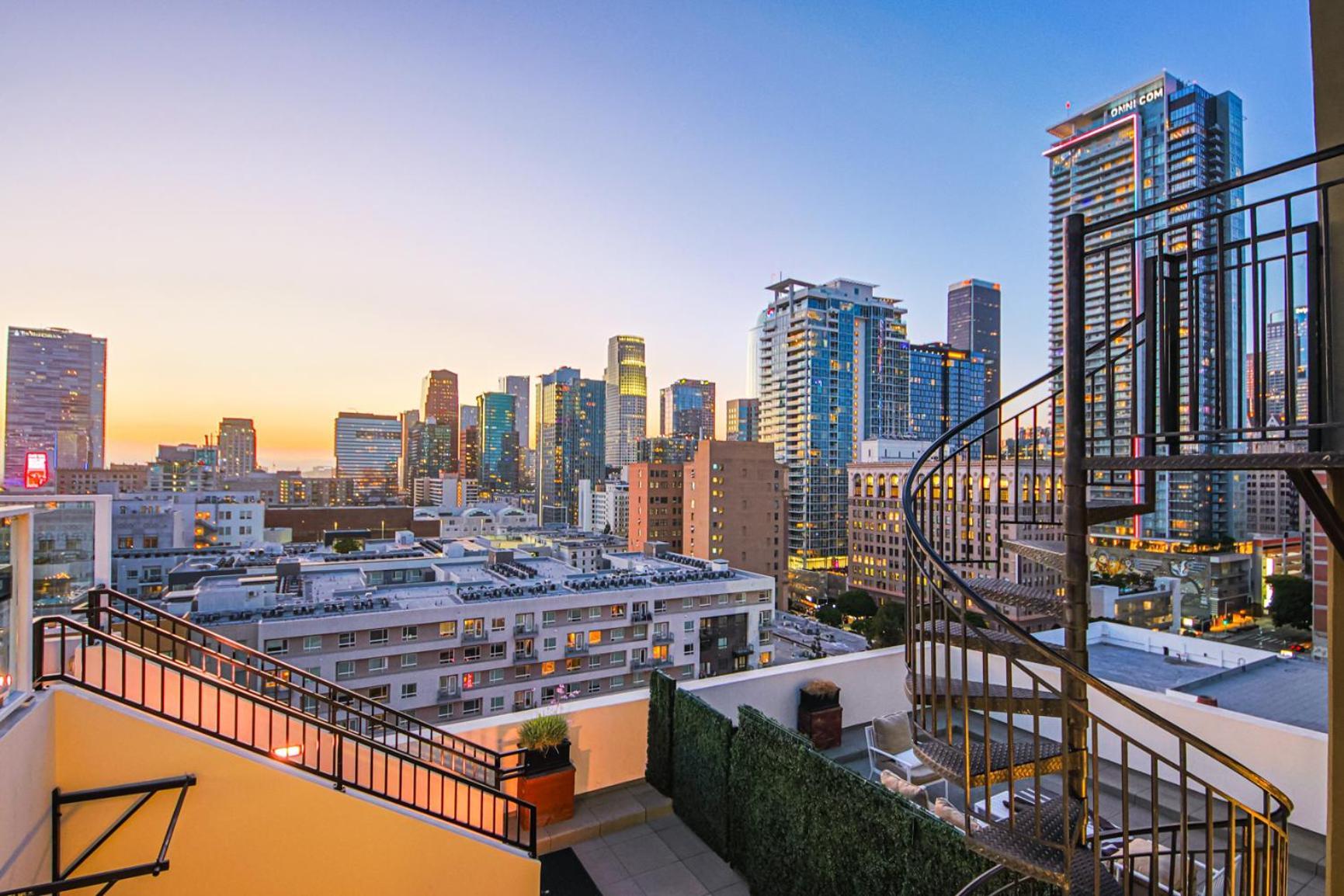 Stunning 1 Bdr 1 Bth, Pool, Jacuzzi Apartment Los Angeles Exterior photo