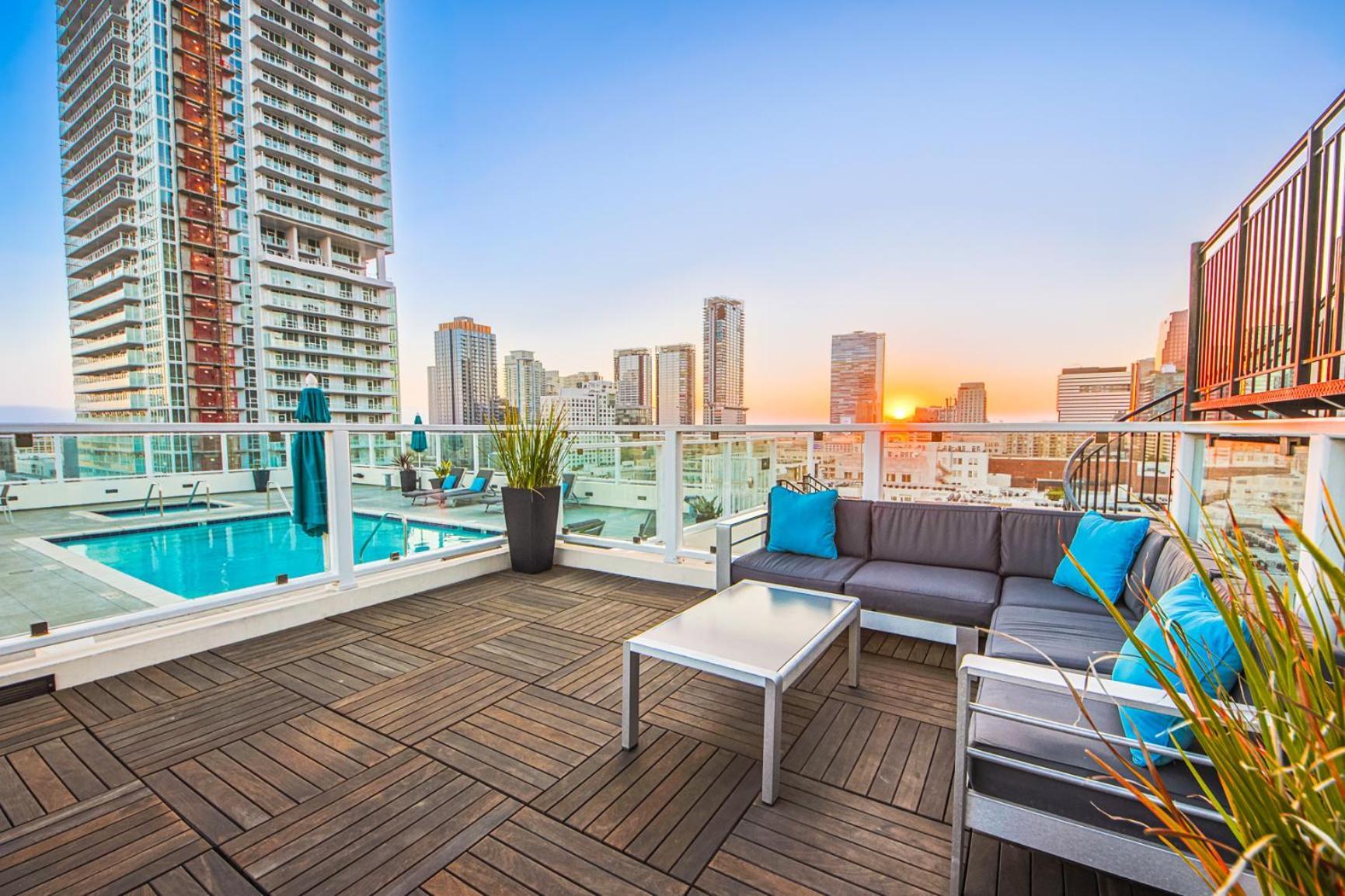 Stunning 1 Bdr 1 Bth, Pool, Jacuzzi Apartment Los Angeles Exterior photo